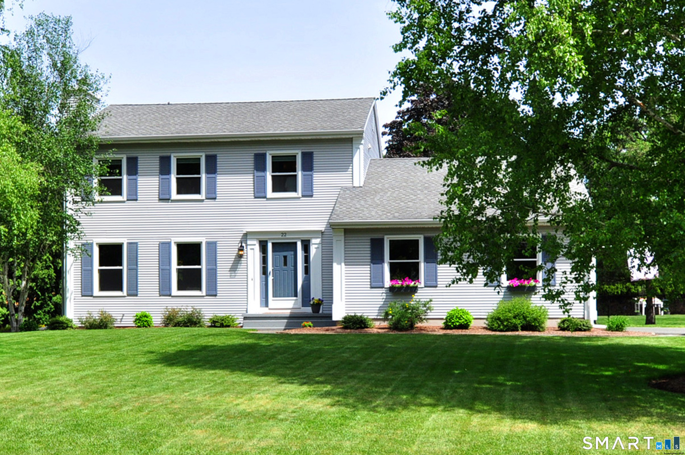 22 Pebblebrook Windsor CT 06095