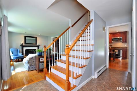 22 Pebblebrook Windsor CT 06095