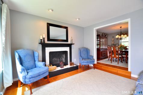 22 Pebblebrook Windsor CT 06095