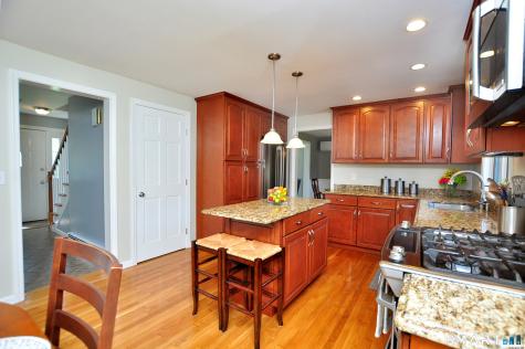 22 Pebblebrook Windsor CT 06095