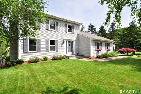 22 Pebblebrook Windsor CT 06095