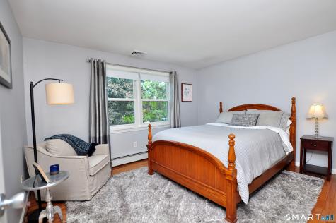 22 Pebblebrook Windsor CT 06095