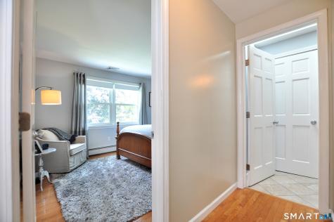 22 Pebblebrook Windsor CT 06095