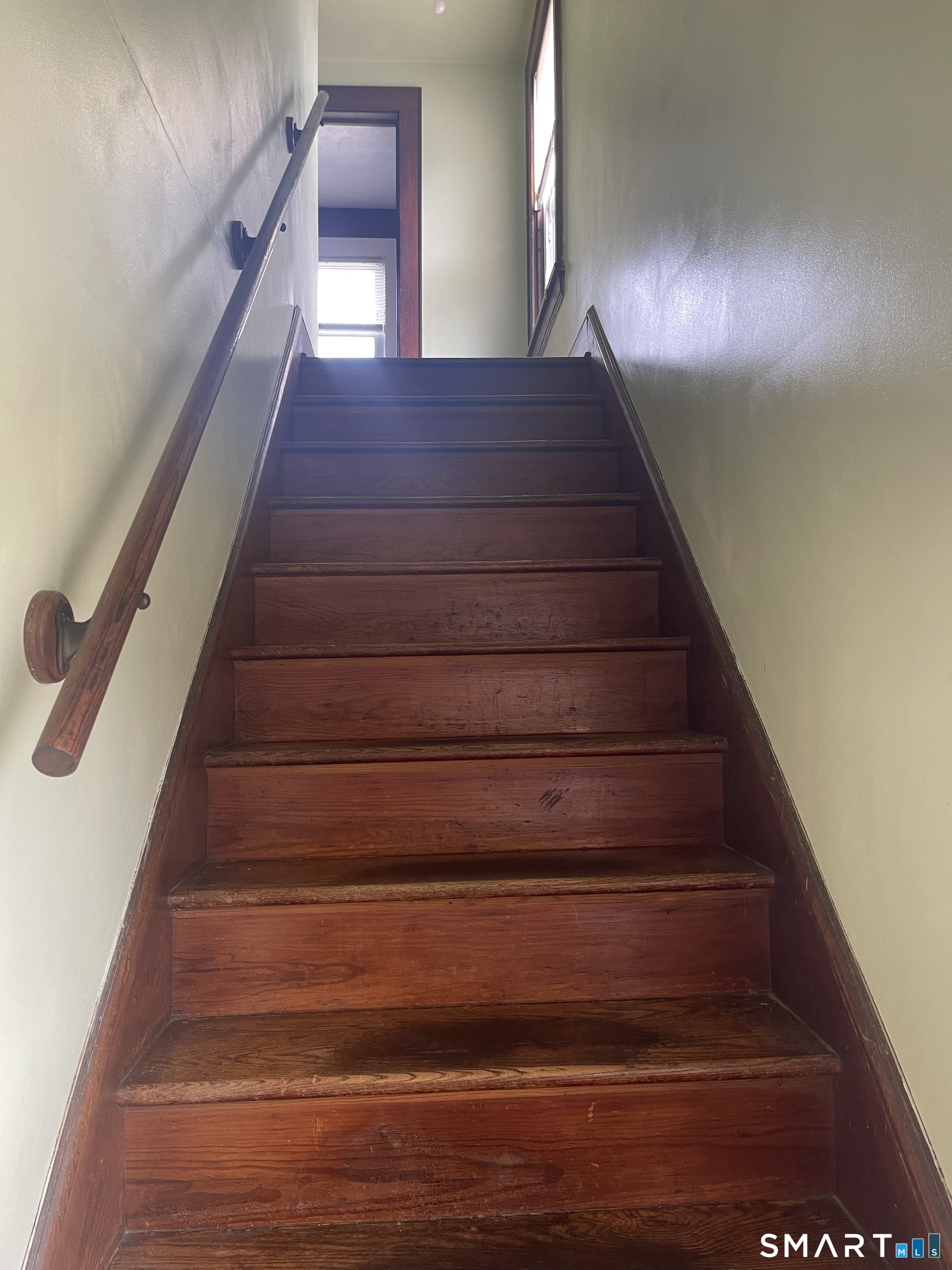 1924 Stratfield Road Fairfield CT 06825