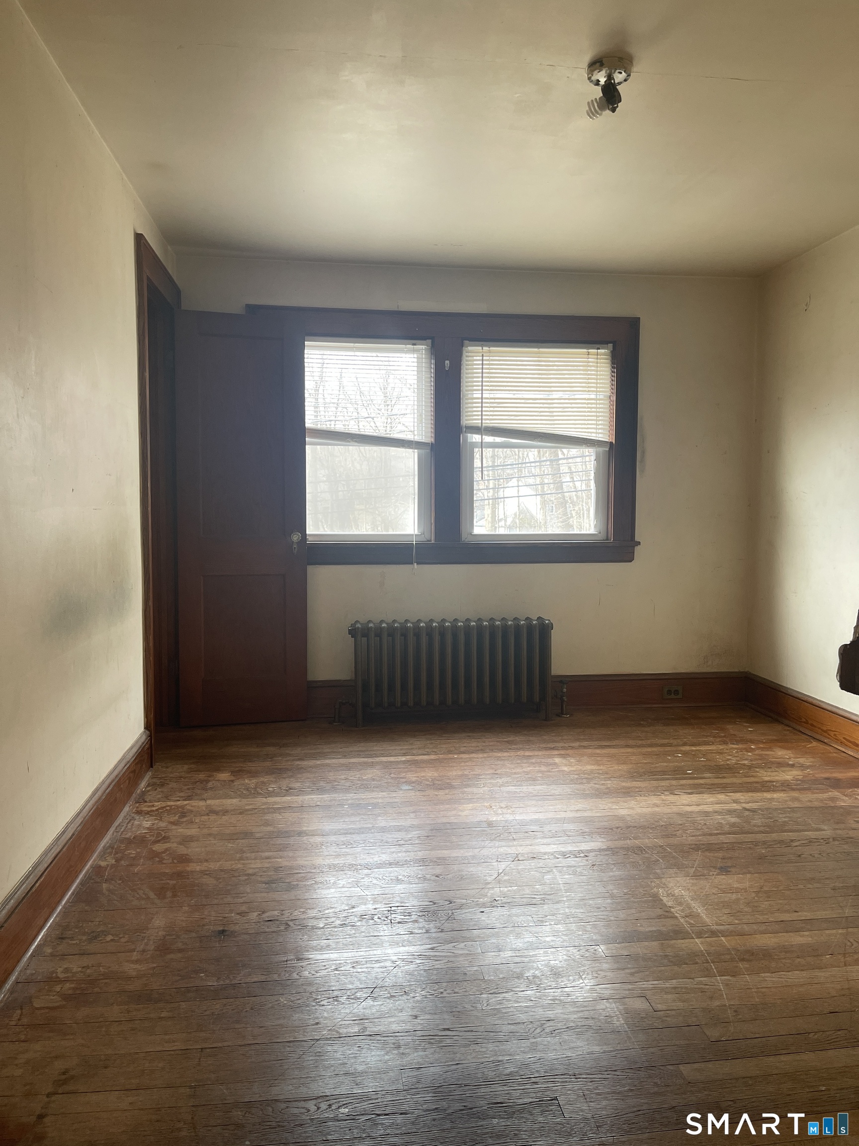 1924 Stratfield Road Fairfield CT 06825