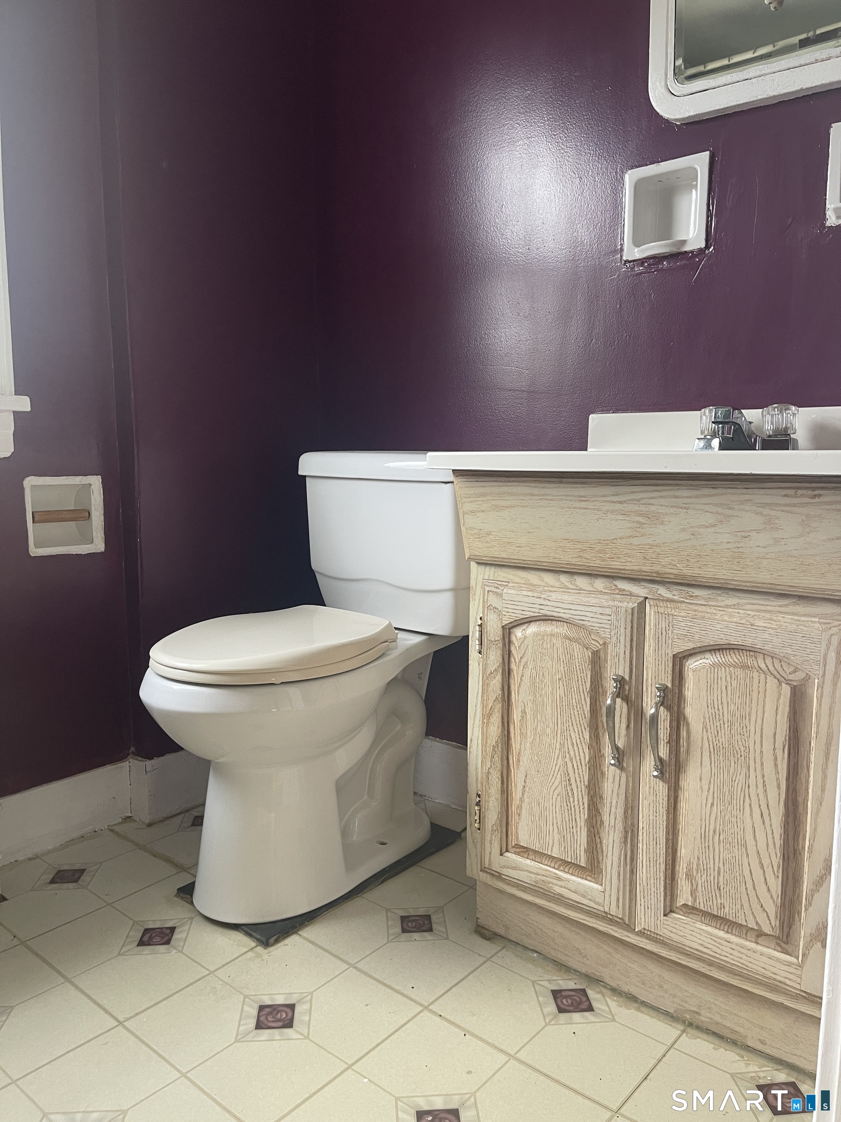 1924 Stratfield Road Fairfield CT 06825