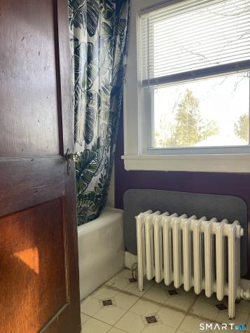 1924 Stratfield Road Fairfield CT 06825