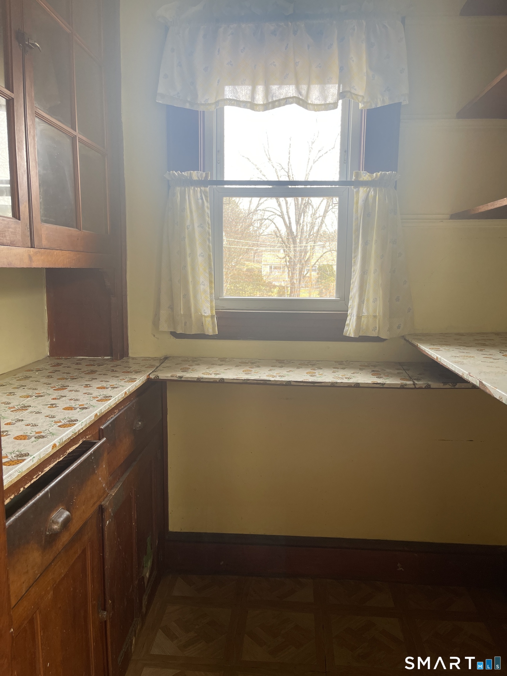 1924 Stratfield Road Fairfield CT 06825