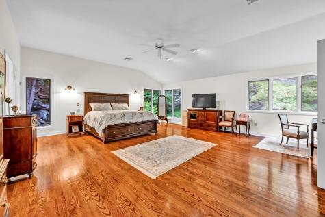 26 Cove Road Brookfield CT 06804