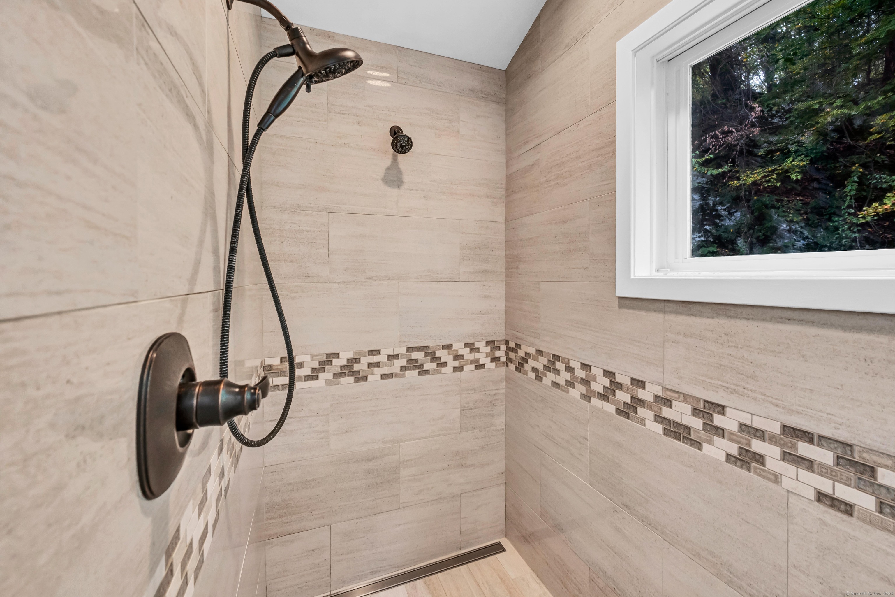 26 Cove Road Brookfield CT 06804