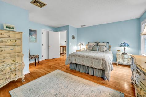 26 Cove Road Brookfield CT 06804