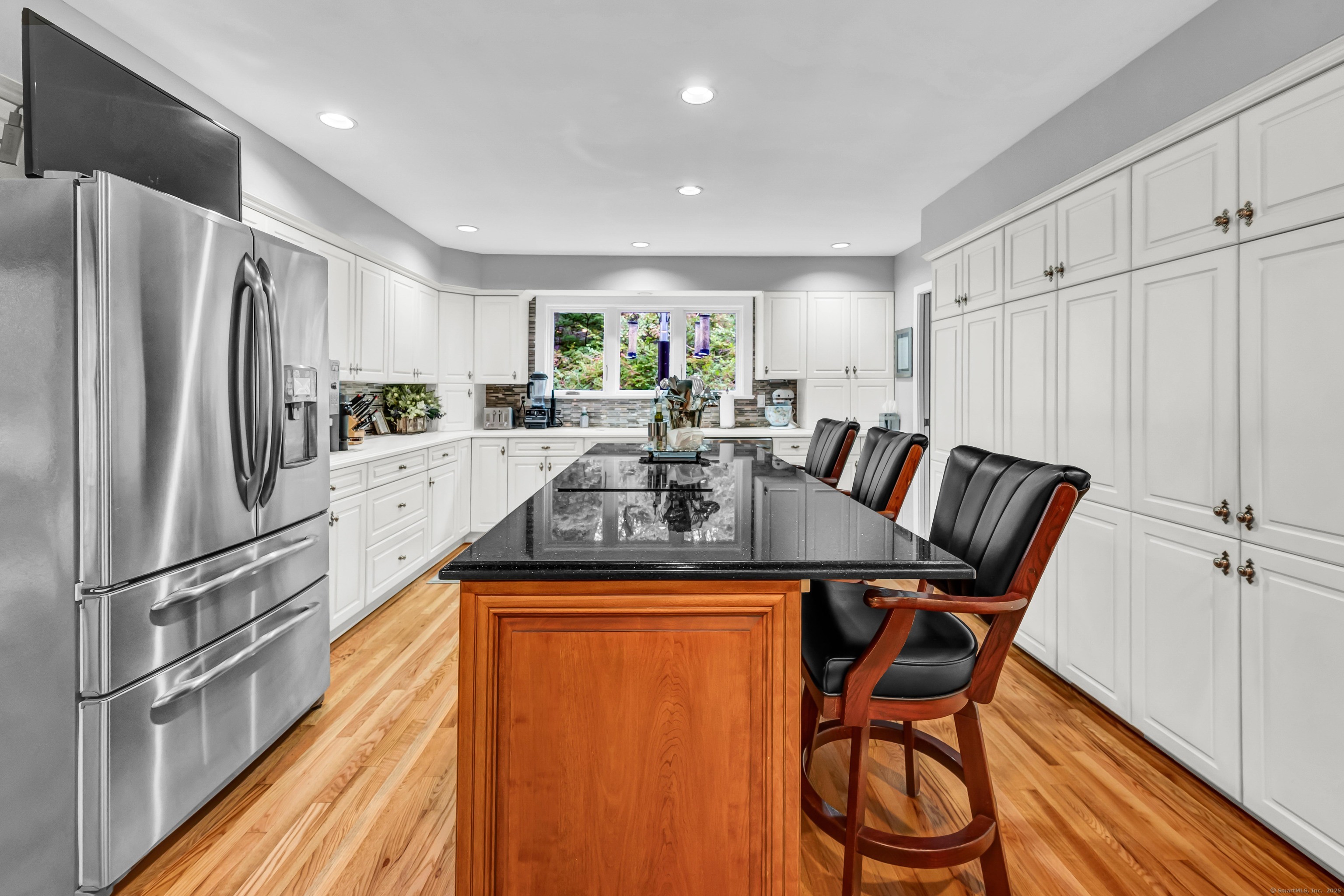 26 Cove Road Brookfield CT 06804