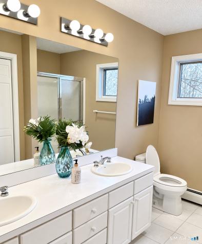 177 Wellsford Drive Goshen CT 06756