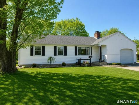 11 Brookfield Drive East Hartford CT 06118