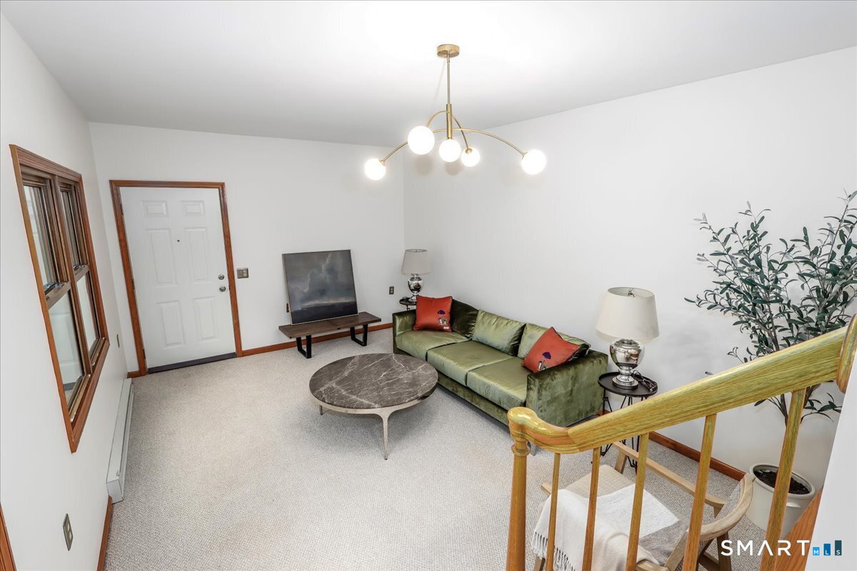 7 Colony Road Seymour CT 06483