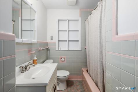 7 Colony Road Seymour CT 06483