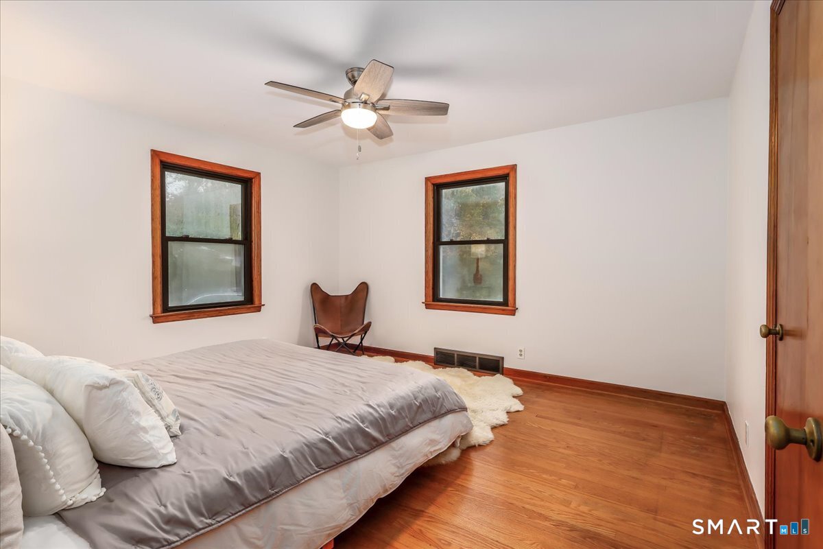7 Colony Road Seymour CT 06483