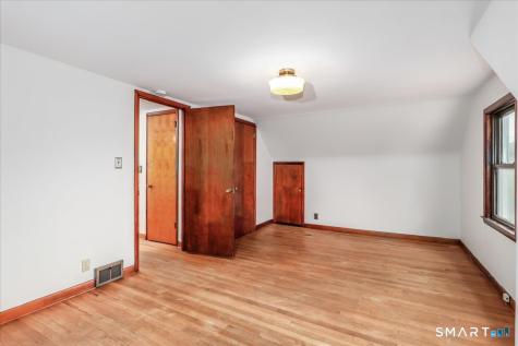 7 Colony Road Seymour CT 06483