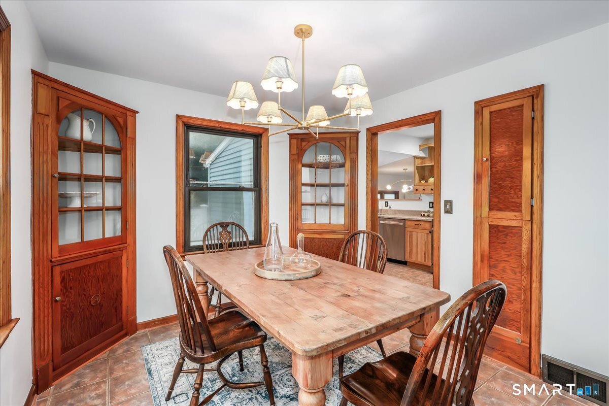 7 Colony Road Seymour CT 06483