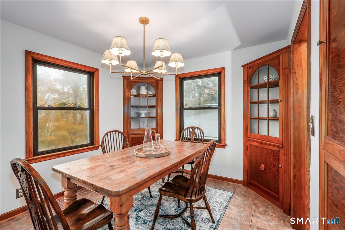 7 Colony Road Seymour CT 06483