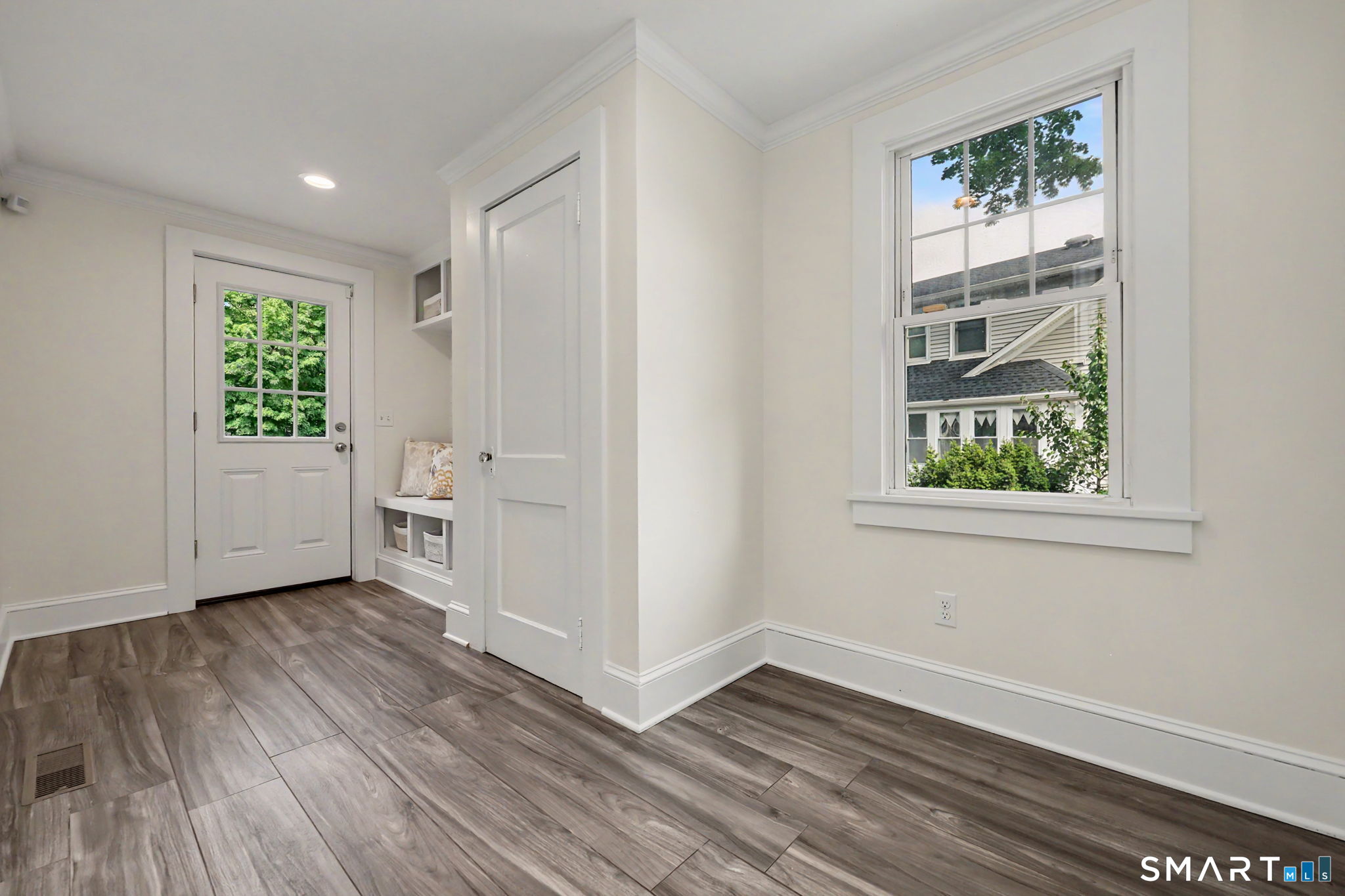 594 Stratfield Road Fairfield CT 06825