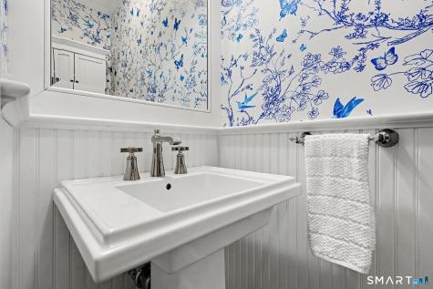 594 Stratfield Road Fairfield CT 06825