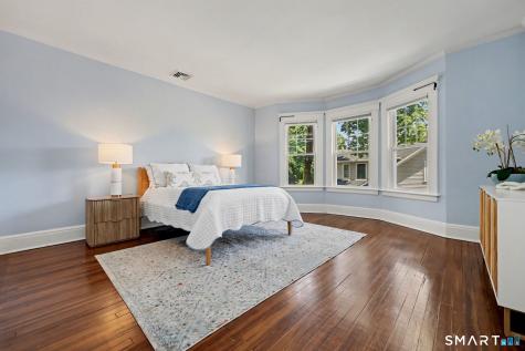 594 Stratfield Road Fairfield CT 06825