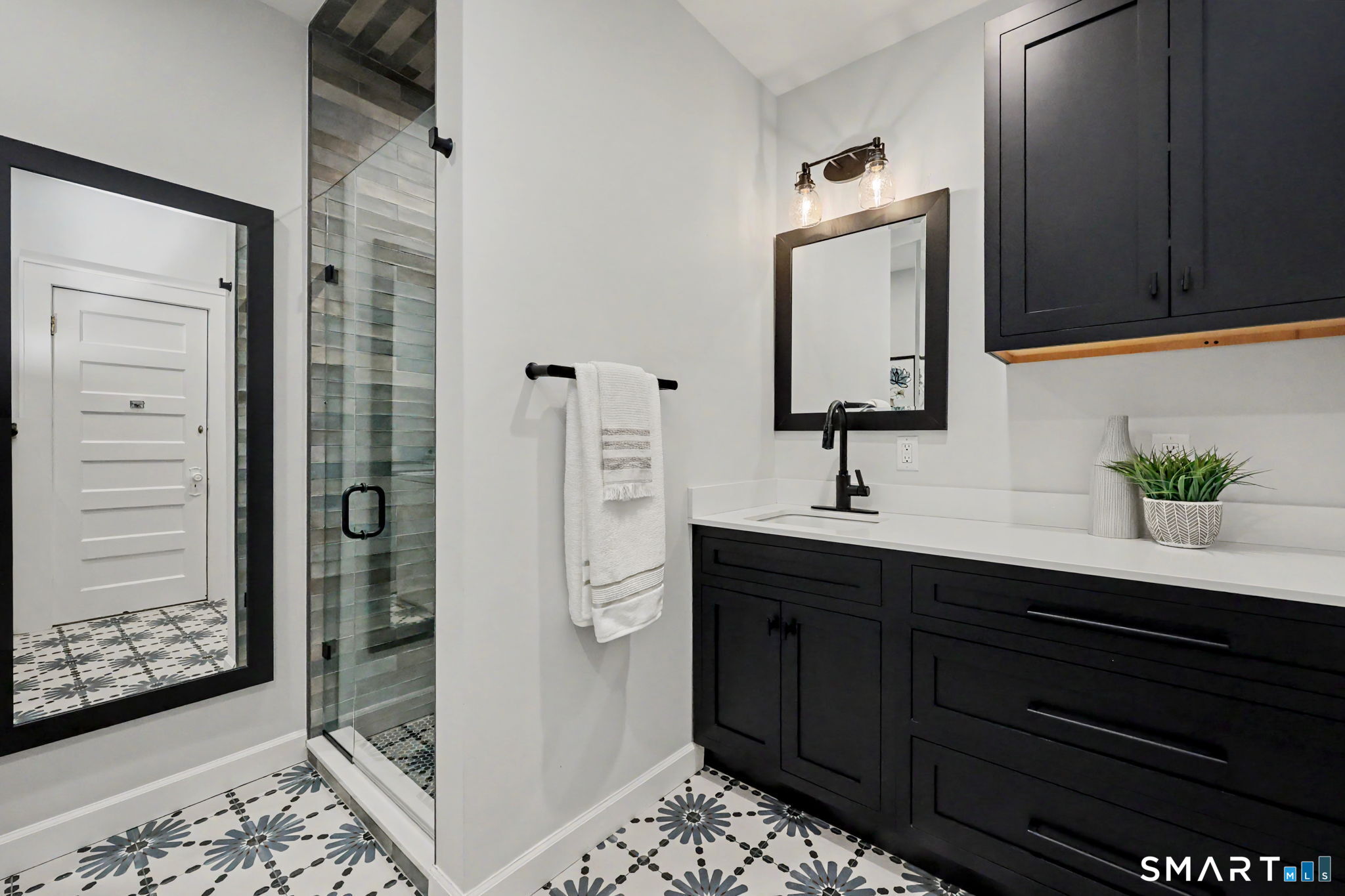 594 Stratfield Road Fairfield CT 06825