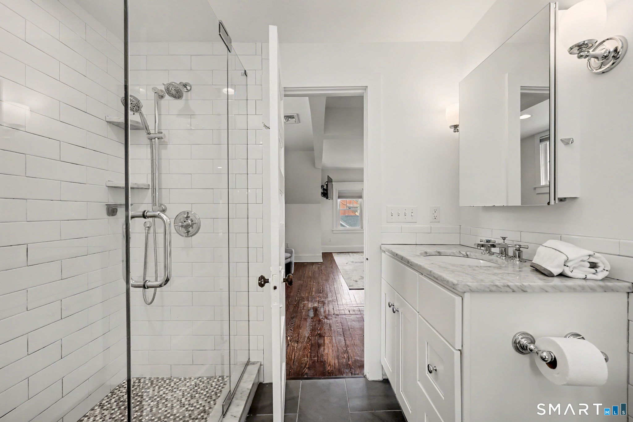 594 Stratfield Road Fairfield CT 06825