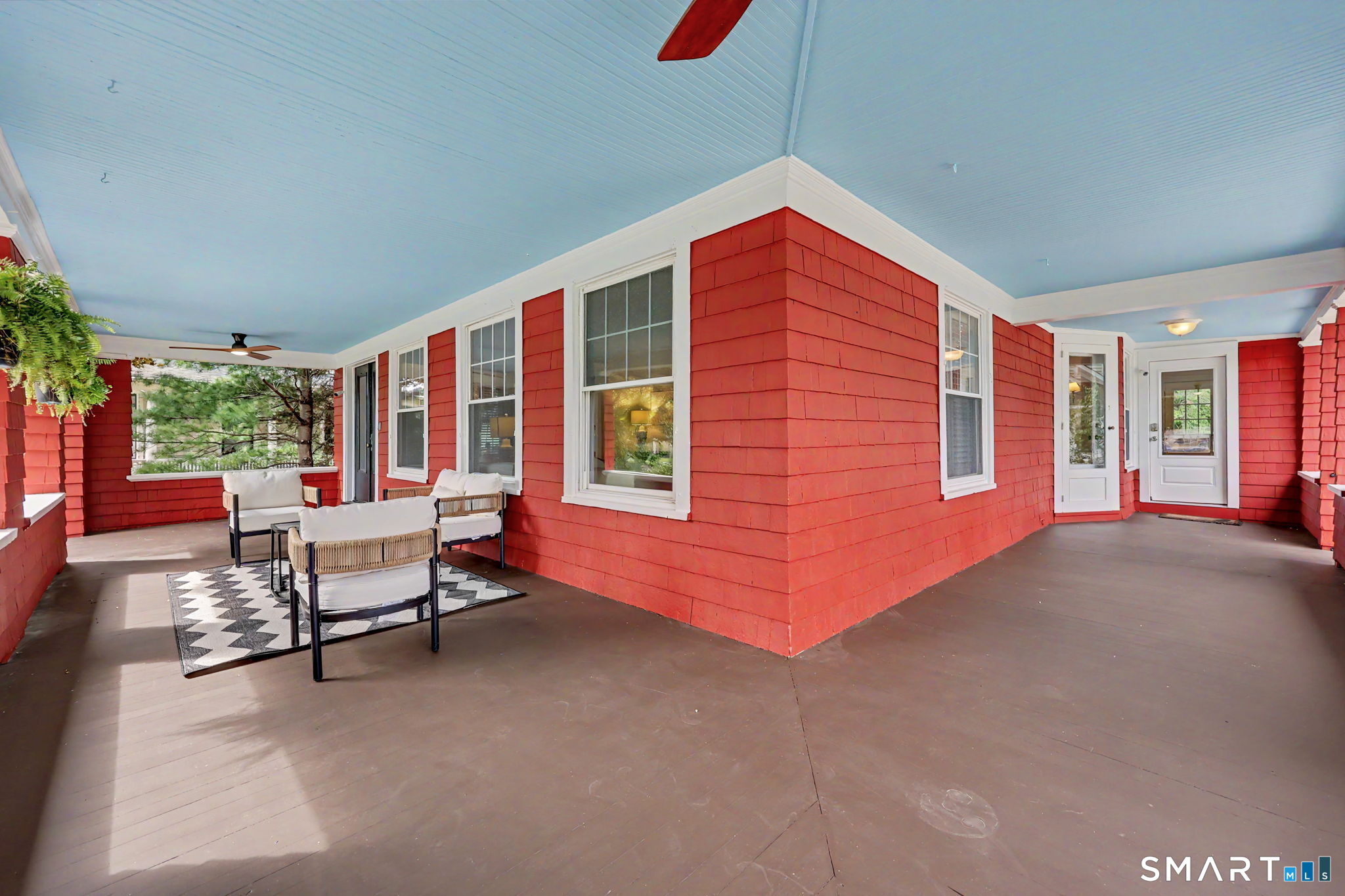 594 Stratfield Road Fairfield CT 06825