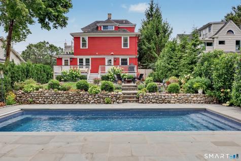 594 Stratfield Road Fairfield CT 06825