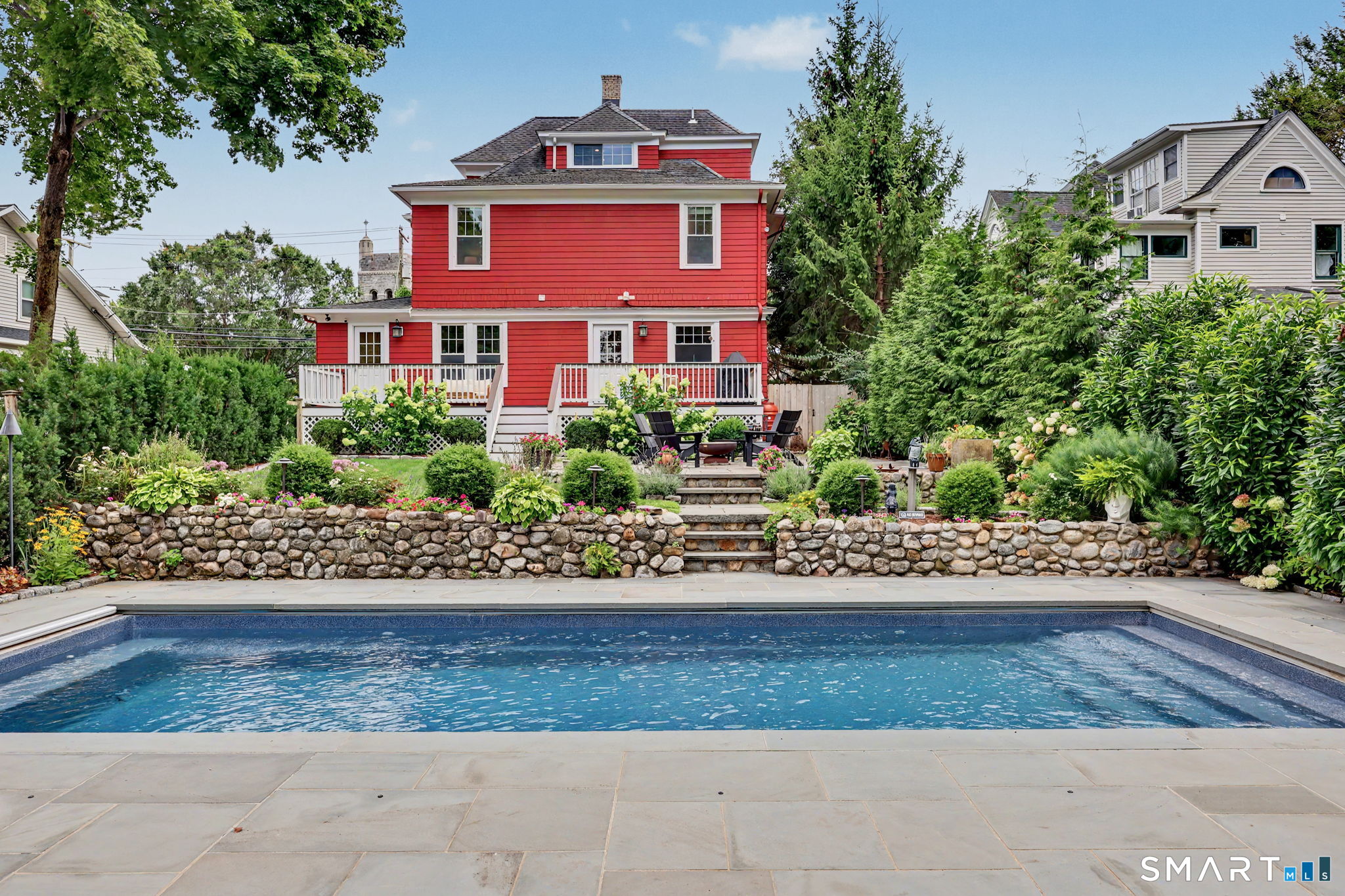594 Stratfield Road Fairfield CT 06825