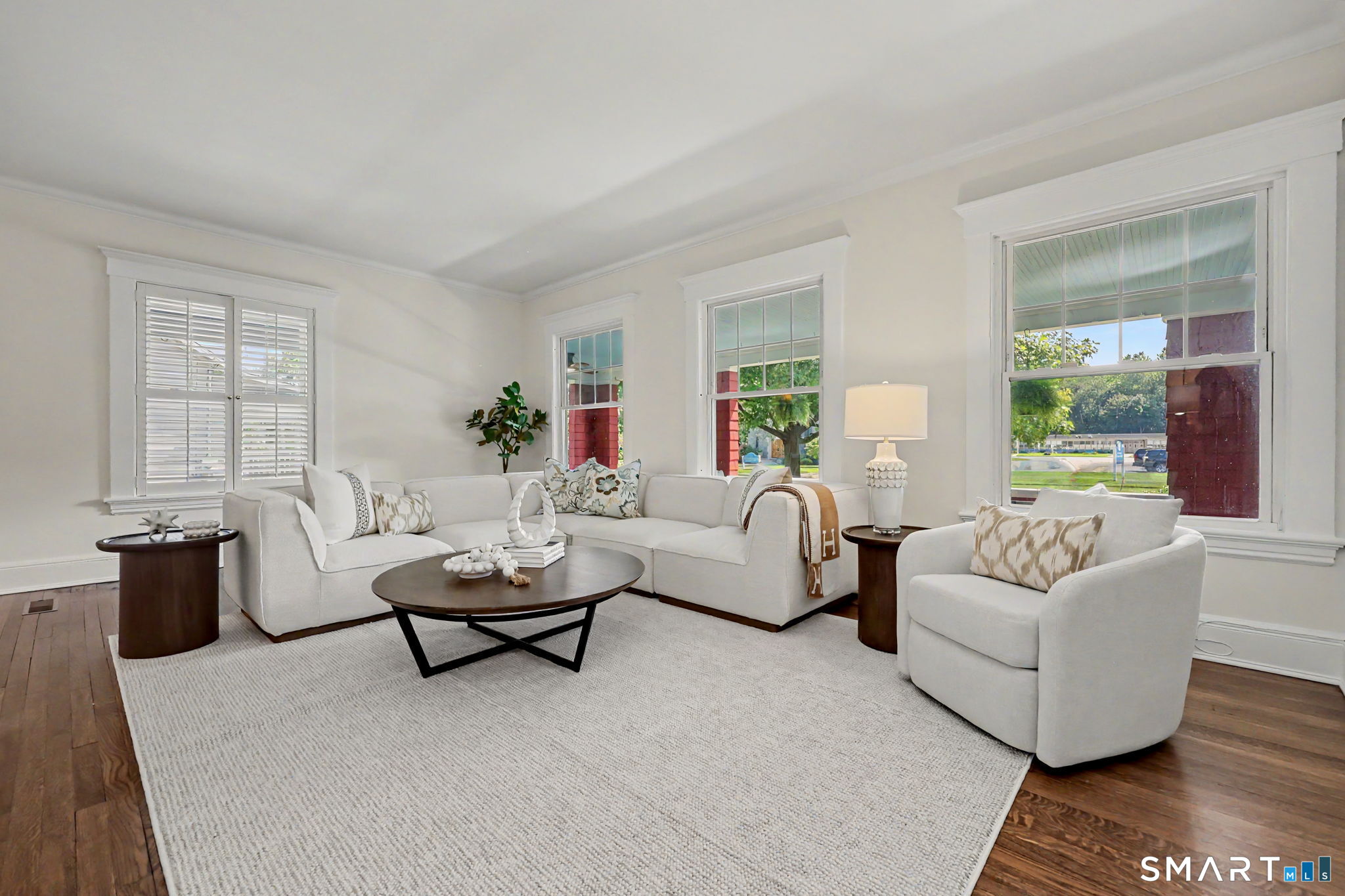 594 Stratfield Road Fairfield CT 06825