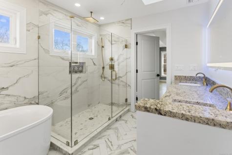 34 Rock Ridge Road Manchester CT 06040