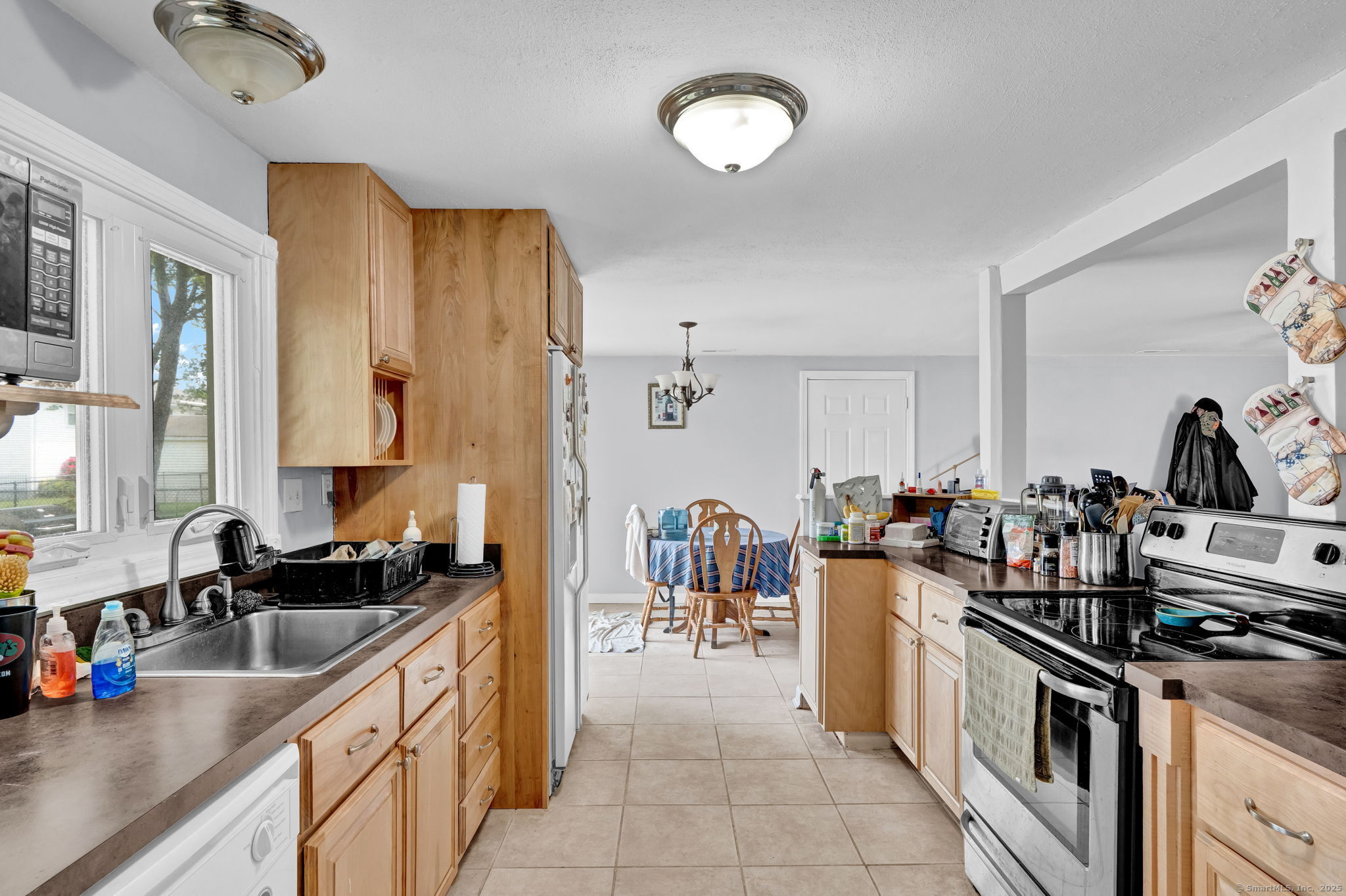 28 Kulper Road New Britain CT 06051