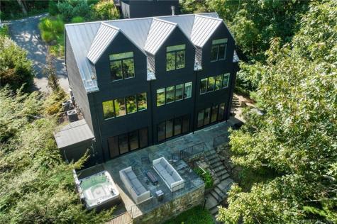 29 Ledgewood Drive Sherman CT 06784