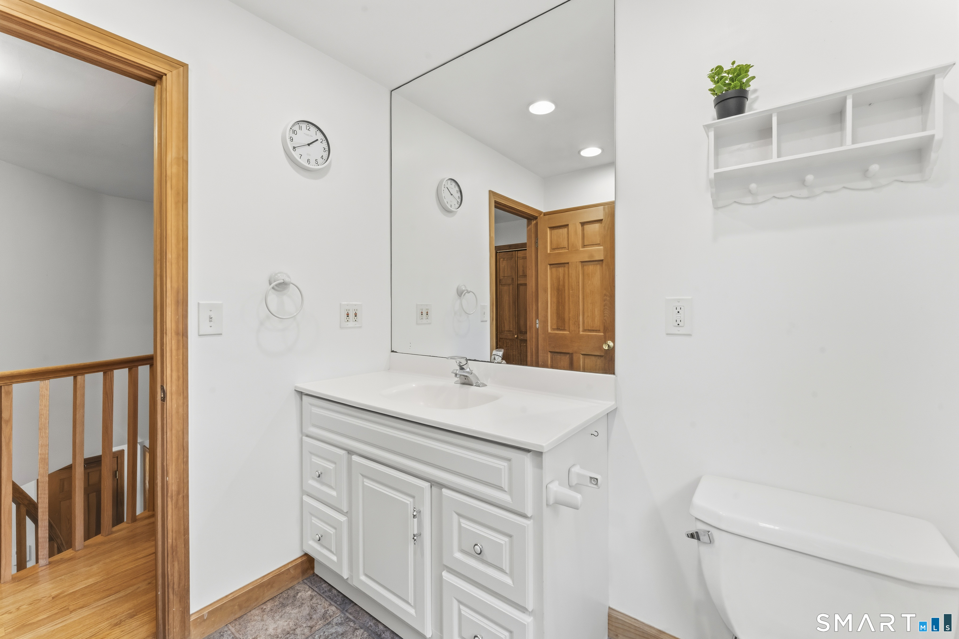 80 Mariner Circle Trumbull CT 06611