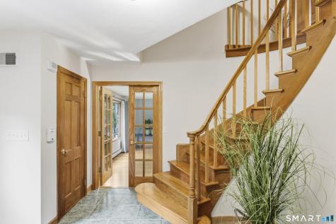 80 Mariner Circle Trumbull CT 06611