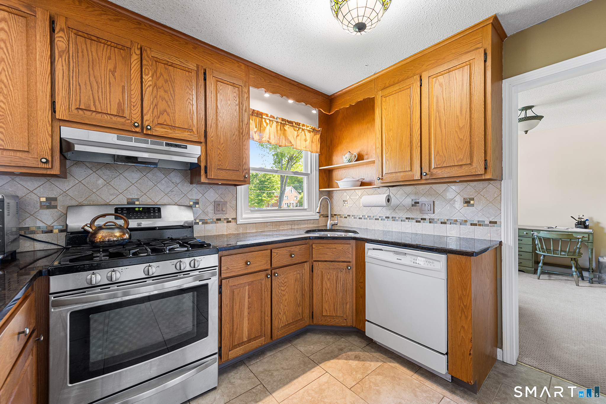 20 Somerset Drive Windsor CT 06095