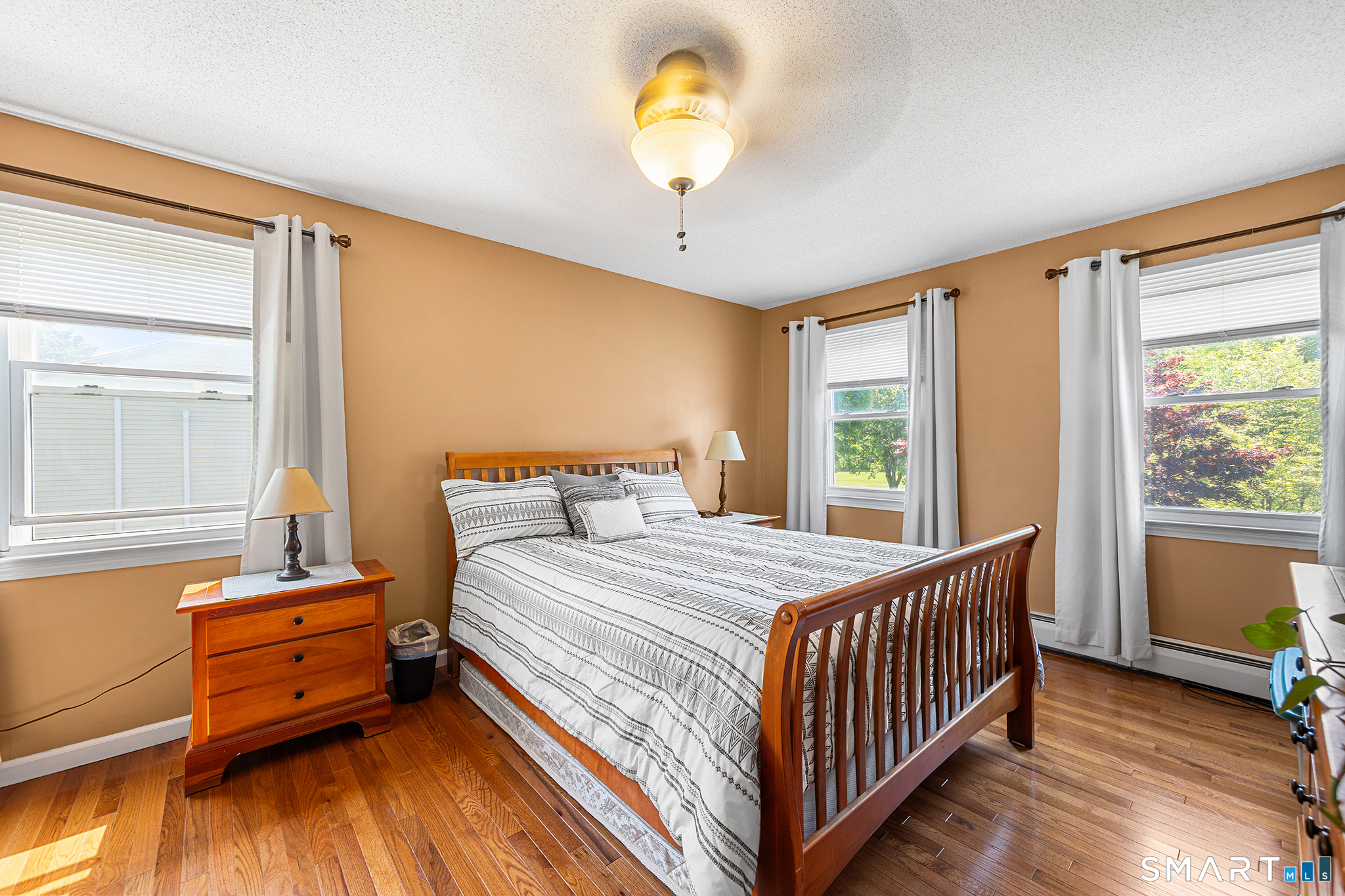 20 Somerset Drive Windsor CT 06095