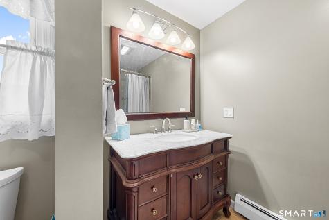 20 Somerset Drive Windsor CT 06095