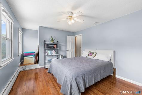 20 Somerset Drive Windsor CT 06095