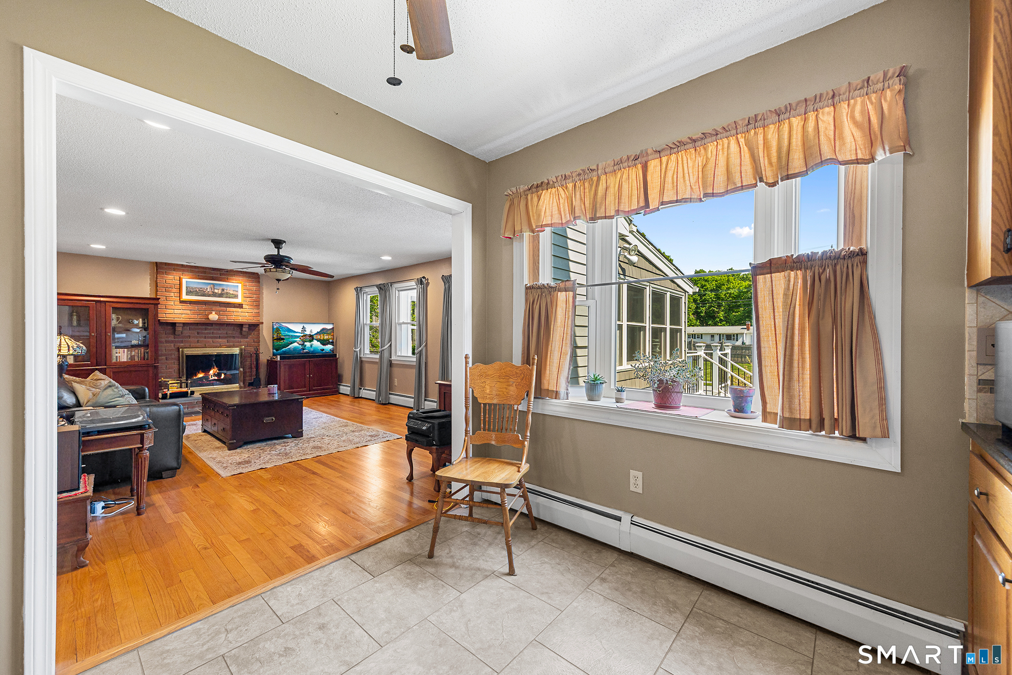20 Somerset Drive Windsor CT 06095