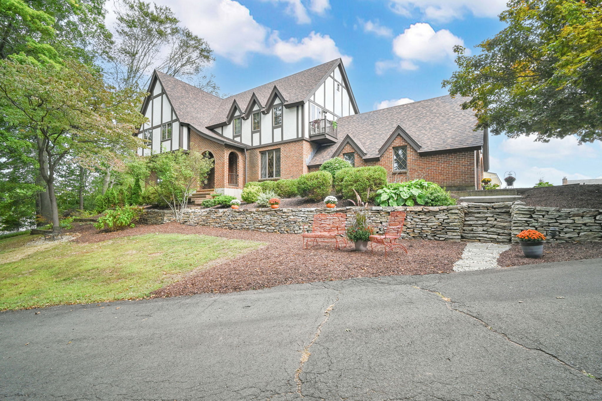 4 Sunset Drive Wallingford CT 06492