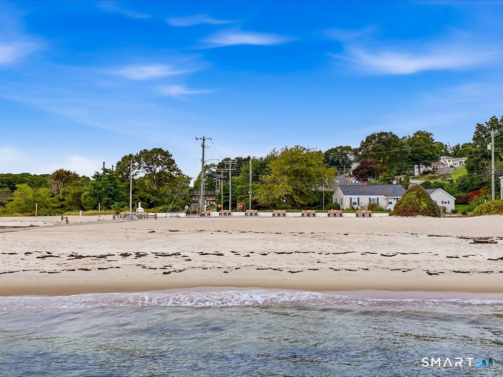41 Spring Glen Road East Lyme CT 06357