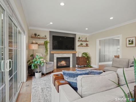 41 Reynolds Drive Fairfield CT 06824