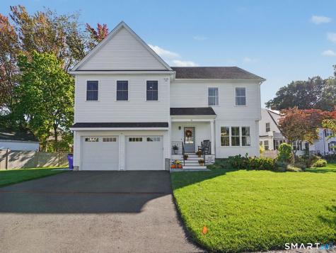 41 Reynolds Drive Fairfield CT 06824