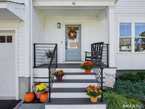 41 Reynolds Drive Fairfield CT 06824