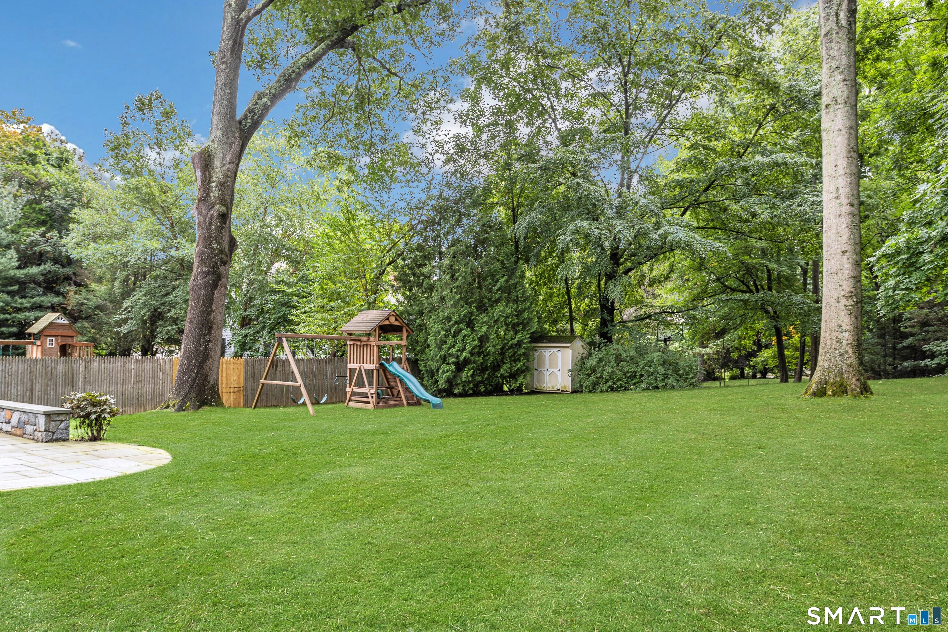 104 Old Road Westport CT 06880