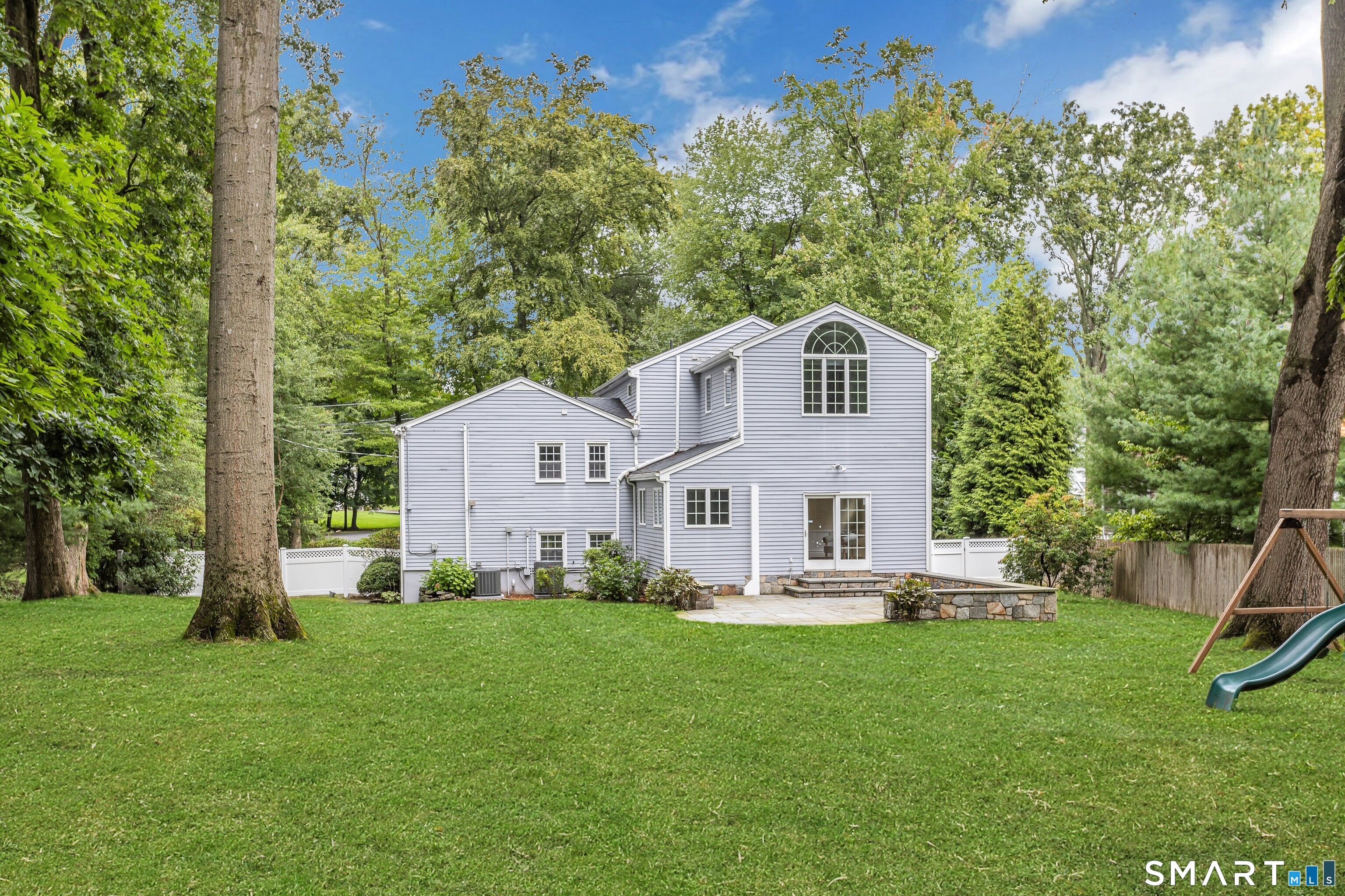 104 Old Road Westport CT 06880